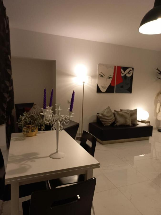 Violet Apartment Como Luaran gambar